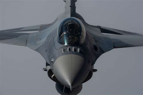 An Iraqi Air Force F-16 Fighting Falcon conducts a - NARA & DVIDS ...