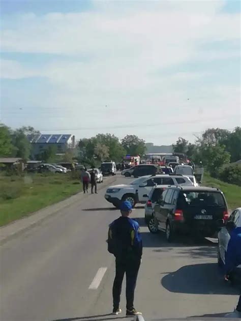 Grav accident pe DN 65 la ieşirea din Slatina spre Craiova Impact