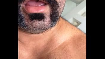 Chupando Grindr Morena XVIDEOS