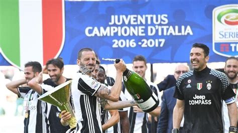 Bonucci Fuori Rosa Pec Alla Juve Per Essere Reintegrato La Repubblica