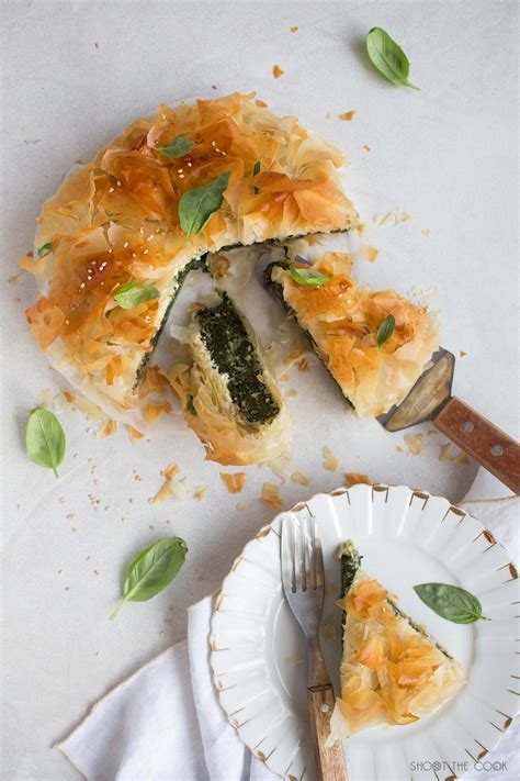 Pastel De Espinacas Y Queso Feta Griego Spanakopita Shoot The Cook