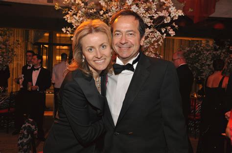 Billionaire John Paulson Seeks To Shut Down Wifes Suit Alleging Hidden