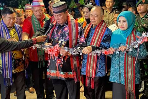 Peringati HUT Ke 24 Ini Rangkaian Acara Festival Dahau Di Kutai Barat