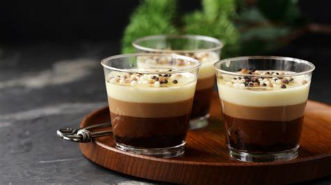 Tiramisu Aux Trois Chocolats Rapide D Couvrez Les Recettes De Cuisine