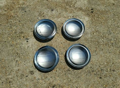 Hubcaps, Set of 4 - 1946-1948 Plymouth