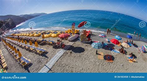 Monterosso Beach editorial stock photo. Image of beach - 26182458