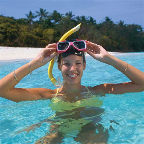 Green Island & Great Barrier Reef Snorkelling - Great Adventures ...