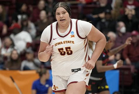 Iowa State Star Audi Crooks Gets Emotional About Late Father After