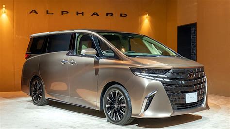 foto toyota alphard  vellfire  mengaspal harga mulai rp jutaan