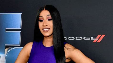 Cardi B Endorses Aoc For 2024 Presidential Run Complex