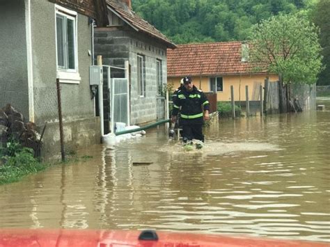 Cod roşu de inundaţii în Timiș