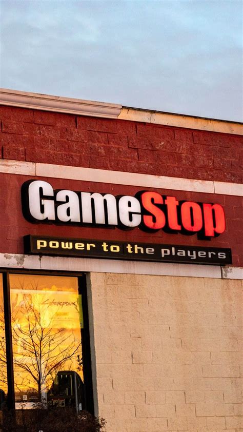 Cnbcさんのインスタグラム動画 Cnbcinstagram「shares Of Gamestop Jumped Again