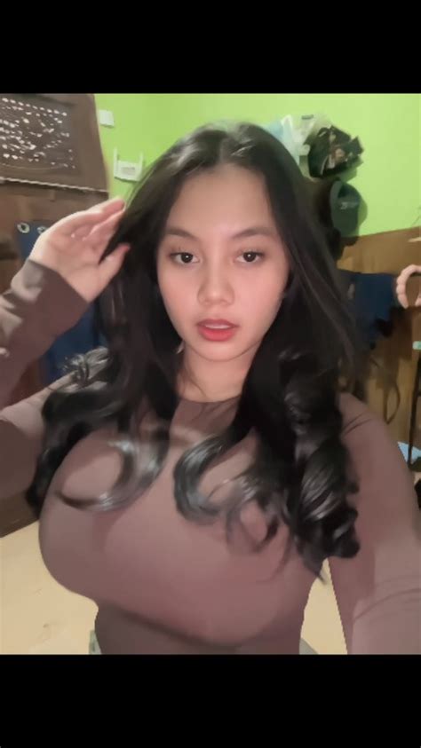 Nikitacintya Uhhh 😗 Instagram