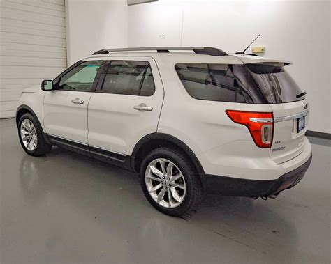 Pre Owned Ford Explorer Xlt Wd