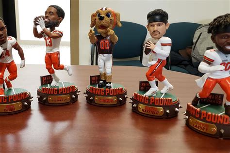 Baker Mayfield, Nick Chubb, Odell Beckham, and other Browns mascot ...