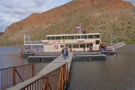 Guide To The Dolly Steamboat Cruise On Canyon Lake