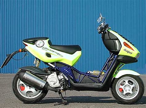 Italjet Italjet Dragster 180 Motozombdrivecom