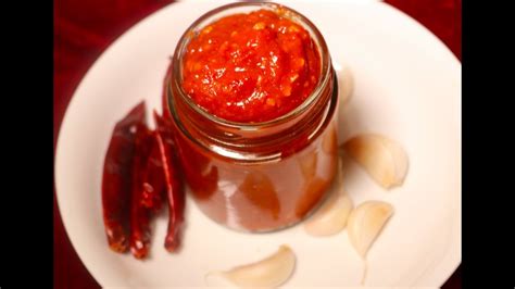 Super Easy Chilli Garlic Sauce Homemade Chinese Chilli Sauce How To