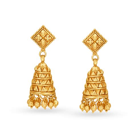 Buy Entrancing 22 Karat Yellow Gold Jhumki Style Drop Earrings At Best Price Tanishq Us