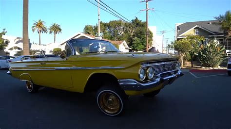 Tupac S 1961 Chevrolet Impala Has Resurfaced As A Hopping Long Beach Lowrider Autoevolution