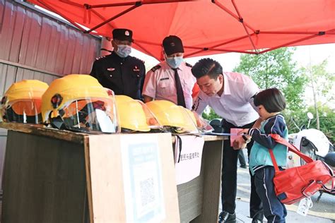 人民公安报 长沙雨花三套“组合拳”推进“戴帽”保安全澎湃号·政务澎湃新闻 The Paper