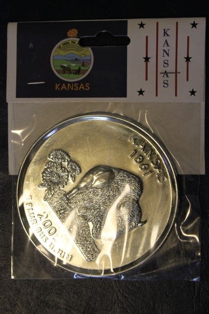 KANSAS STATE QUARTER 3 INCH COIN NOVELTY #NOV15