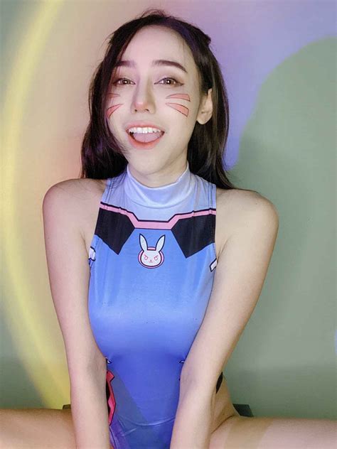 เปิดวาร์ป น้องน้ำหอม รัชนก หรือ น้ำหอมแม็กซิม นางแบบสุดเอ็กซ์Onlyfans