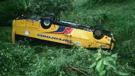 Volcamiento De Un Bus Deja M S De Heridos En Sucre