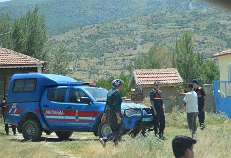 Afyonkarahisarda Eşi Tarafından Silahla Vurulan Kadın Ağır Yaralandı