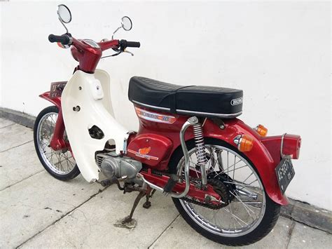 LAPAK MOTOR TUA KLASIK Honda C70 Standard 3speed MADIUN LAPAK