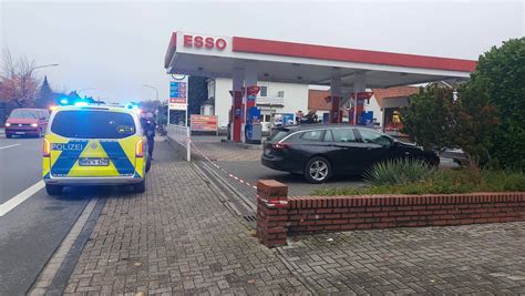 Sankt Augustin bei Bonn Überfall auf Tankstelle