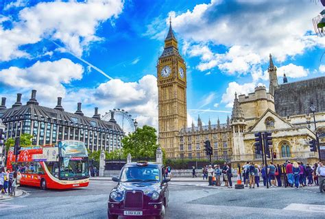 Visiting Big Ben In London | The Tower That Watches Over London