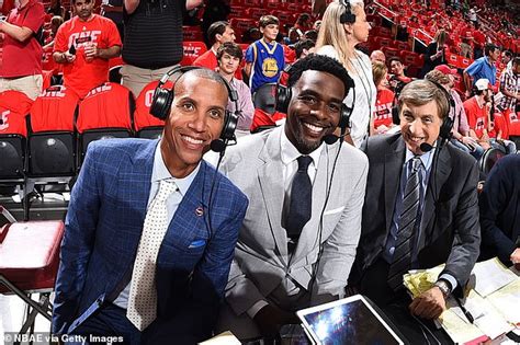 Marv Albert The Soundtrack Of The Nba Announces Plans To Retire