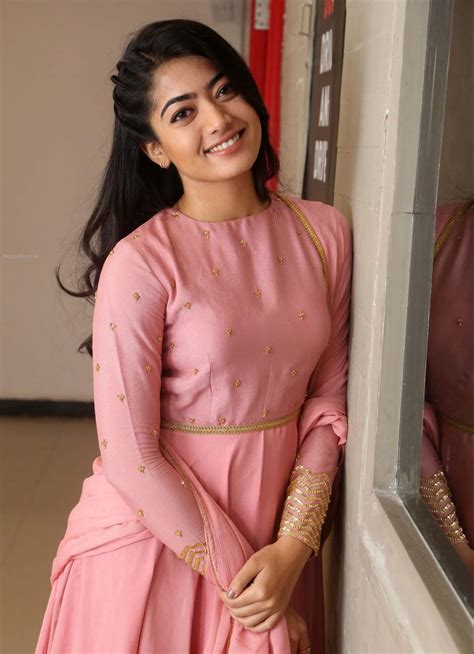 Rashmika Mandanna Wiki, Biography, Age, Husband, Movies, Images and ...