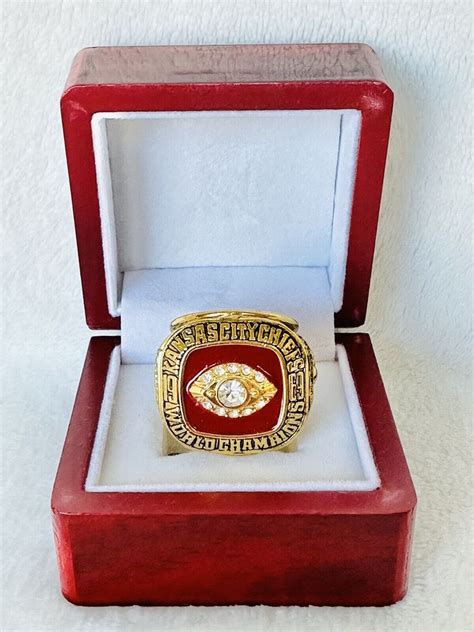 1969 Chiefs Ring Kansas City Chiefs Championship Ring W Box, Dawson, US ...