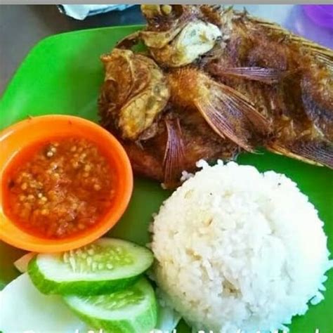 Nasi Lalapan Ikan Send Jek