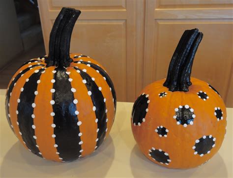 BirshyKat Pretty Painted Pumpkins