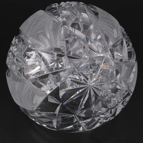 Cut Crystal Orb Ashtray Ebth