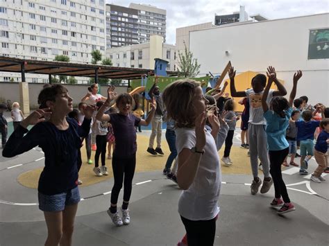 Zumba Chez Les Maternelles Ecole Lementaire Lamartine Courbevoie