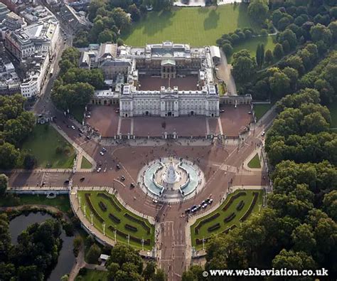 Buckingham Palace, Photos - Building, London - e-architect