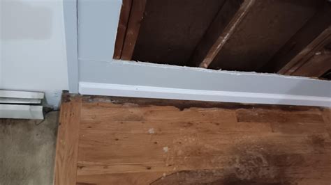 Weird leak : r/HomeImprovement