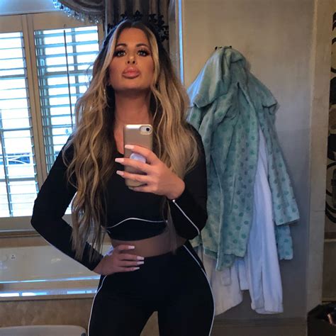 Hot Kim Zolciak Biermann Photos That WIll Make Your Day Better