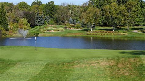 Avalon at Squaw Creek Golf Course in Vienna, Ohio, USA | GolfPass