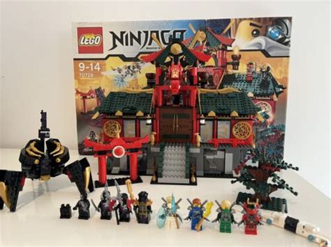 Lego Ninjago Battle For Ninjago City Complete With Box