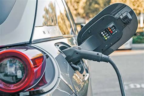 La Apuesta Por La Electromovilidad Los Ambiciosos Planes De Una