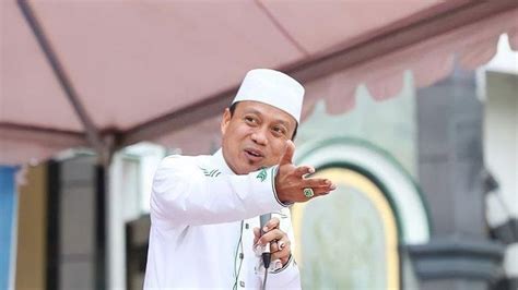 Tanggal 14 Juli Ustad Dasad Latif Mengisi Tablik Akbar Di Halmahera