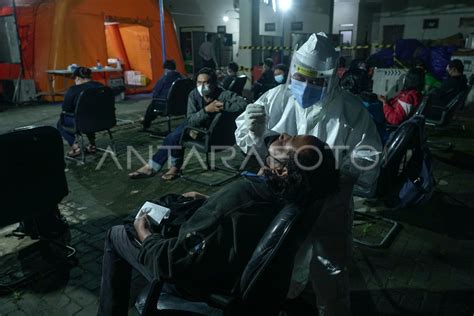 Tes Cepat Antigen Wartawan Antara Foto