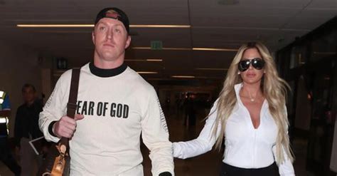 Kim Zolciak Calls Police On Estranged Husband Kroy Biermann After Claiming He Stole Her Cell Phone