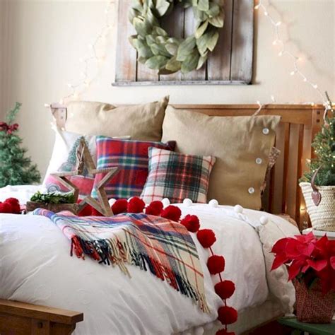 Incredible How To Decorate A Bedroom For Christmas With Diy Home Decorating Ideas