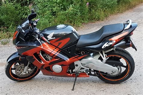 Honda Cbr F F Pc Cm Oulu Moottoripy R Nettimoto